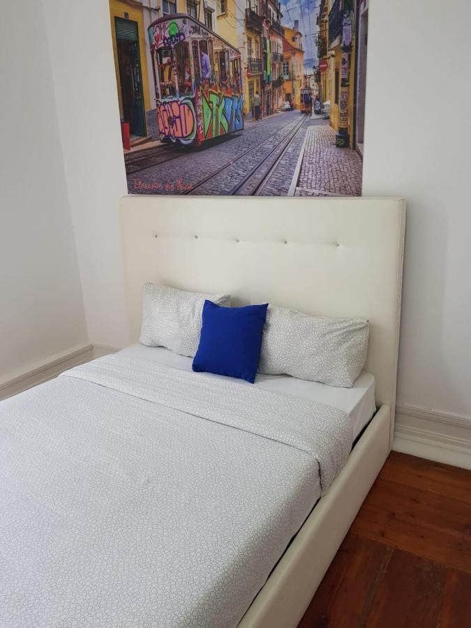 7 Luz Hostel Лиссабон Экстерьер фото